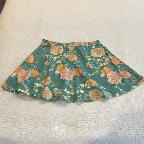 NWOT, S, So, Pastel Zip Down Skirt. - Picture 3 of 3